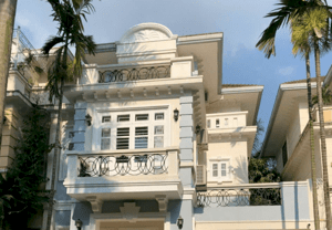 BÁN BT SONG LẬP 180M2, CẠNH TRƯỜNG SINGAPORE VÀ KHU MẶT HỒ C5. GIÁ 63.9 TỶ