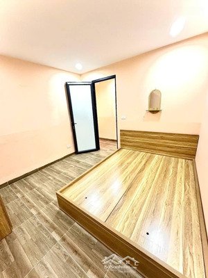 bán nhà riêng tại hoàng hoa thám, 5,49 tỷ, 31 m2, giá siêu hời