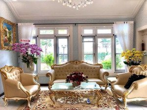 gấp xuất ngoại! bán nhanh bt đường phạm ngọc thạch, q. 3 - 9x22m - 3 tầng lầu - giá: 80 tỷ tl
