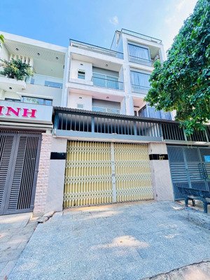 nhân - nhà 4 tầng 5 phòng ngủ đường đỗ văn đức ,vĩnh điềm trung giá chỉ 5tỷ990tr