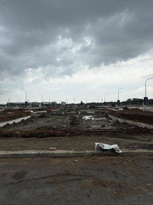 đất sđr, 90m2 gần sông, kdc đông đúc, tiện ích hiện hữu. giá tốt 800tr sở hữu