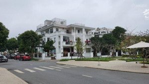 chính chủ bán gấp bt vinhomes gardenia 229m2 5t mt 20m ô góc, thang máy giá rẻ 79 tỷ ctl 