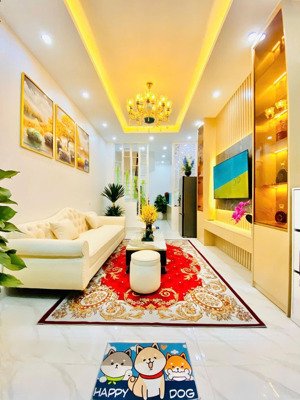 bán gấp nhà rẻ! nhà y ảnh! tôn đức thắng, nhà đẹp ở ngay, full nt xịn, gần ô tô, ngõ thông, ba gác