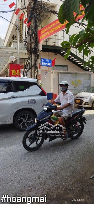 cchu bán nhà mặt phố giáp nhị, nhà hai mặt tiền 13,5. giá thương lượng