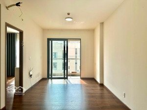 cần bán căn 2pn - 75m2 - sổ sẵn - view hồ bơi, giá chỉ 3tỷ350 bao thuế phí - tầng cao view hồ bơi