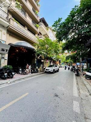 NHÀ MẶT PHỐ ĐẶNG THUỲ TRÂM-Ô TÔ ĐỖ NGÀY ĐÊM-KINH DOANH BẤT CHẤP 38m GIÁ 4 TỶ