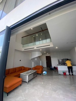 siêu phẩm duplex 165m2 giá chỉ 28tr/tháng full đồ tại sunshine green iconic - em long 