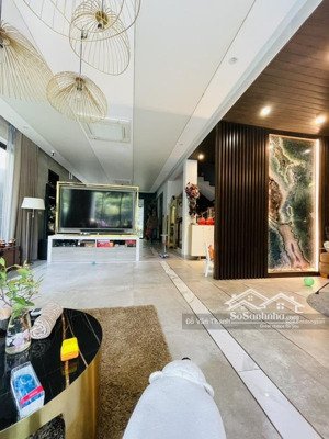 biệt thự vip ciputra 230m mt 10 ,tây hồ từ liêm,giá đầu tư