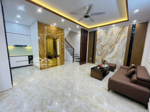 bán nhà thịnh liệt thang máy ô tô đỗ cổng giá 11,5tỷ