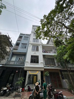 cho thuê nhà vạn phúc, hà đông, dt 50m2, 7 tầng, thông sàn thang máy, nhà mới, giá chỉ 25tr
