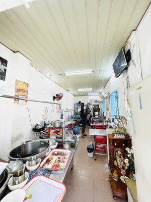 mặt tiền phan văn trị - không lộ giới không quy hoạch - sổ vuông - 11.x tỷ