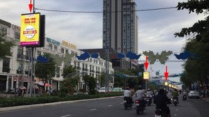 bán nhà 48,4 tỷ mặt tiền đường 30/4 gần bv 121 , ninh kiều , cần thơ