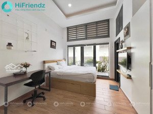 căn hộ sang trọng full nội thất, ban công-free gym, hồ bơi, dọn dẹp phòng sát đầm sen