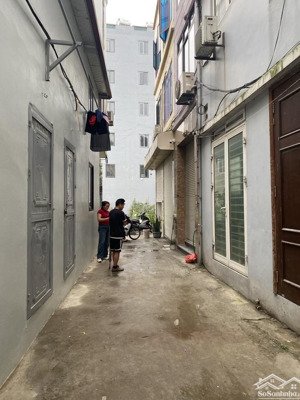 siêu phẩm có 102 đất thạch bàn - trường, chợ các cấp - ô tô đỗ cửa - giá 7,85 tỷ