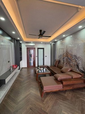 đàm quang trung - mặt phố siêu đẹp - 7 tầng thang máy - vừa ở vừa kinh doanh - vỉa hè rộng