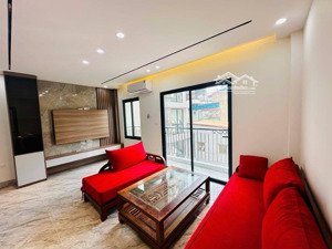 nhà đẹp 15m ra phố, thang máy, tôn đức thắng, đống đa 35m, 7 tầng, mt 6.8m, giá 13.4 tỷ.