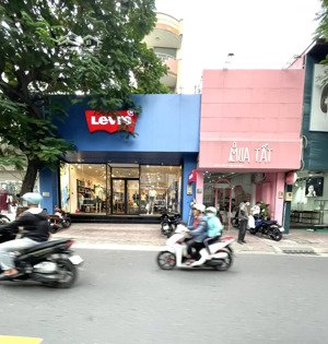 bán nhà mặt tiền lê văn sỹ đoạn đẹp ngang 7m - 28 tỷ - hđt 80 triệu