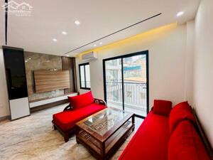 Nhà Đẹp 15m Ra Phố, Thang Máy, Tôn Đức Thắng, Đống Đa 35m, 7 tầng, mt 6.8m, giá 13.4 tỷ.