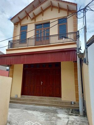 bán nhà 2 tầng. bến trung bắc hồng đông anh hà nội