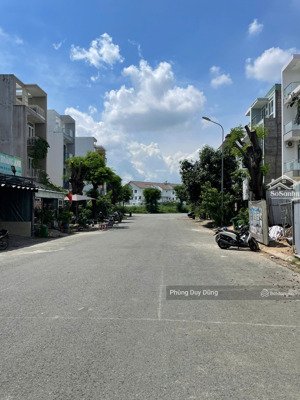 bán lô đất kdc 13e intresco hướng đông nam giá siêu rẻ. lh: duy dũng