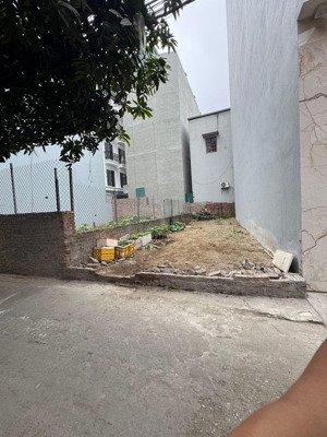 bán đất liên mạc - gần ô tô - đỗ xe trước đất