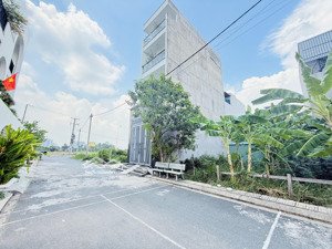 bán lô đất cực đẹp 1 sẹt đường lò lu nối dài, giáp đường song hành vành đai 3, giáp vinhomes