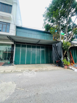 cho thuê nhà xưởng gần đường lớn xe container vào tận nơi