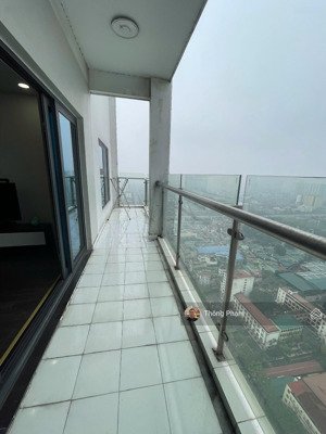 bán căn hộ 3pn, 2wc tại gold tower, 3 mặt thoáng, 4 ban công tại hà nội, giá siêu hời 10,3 tỷ.