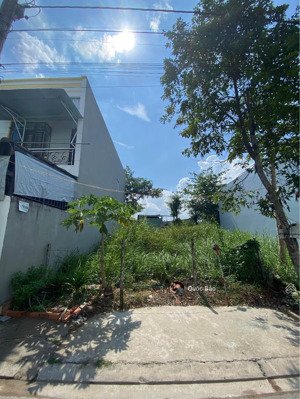 bán nhanh lô đất đ. bờ kè, xã trường an, vĩnh long. 120m2/550tr. cách bệnh viện đk vĩnh long 500m