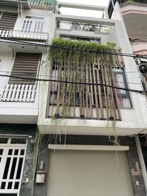 hot!!! bán nhà đường bàu cát, 4,6 x 14, 3 tầng, giá chỉ 12 tỷ