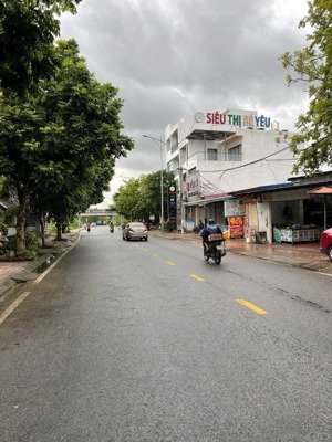 bán đất tặng nhà cấp 4 mặt bằng kinh doanh buôn bán đẹp đường 361 cầu đen kiến thuỵ