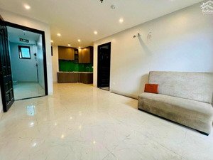 trần thái tông - dòng tiền 400triệu/ tháng -323m2 -50phòng kk - 7t -69tỷ - 2 thang máy - ngõ ô tô