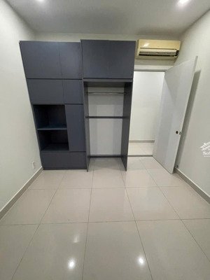 cho thuê phòng 4,2 triệu trong chung cư topaz elite