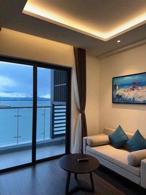 chủ nhà bán cắt lỗ căn hộ view biển 2n giá tốt nhất