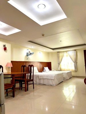 chỉ 26 tỷ sở hữu khách sạn 6 tầng cách biển phạm văn đồng 50m. ngay tòa scenia bay nha trang