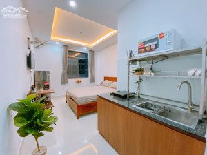 phòng 35m2 cửa sổ full nội thất ngay nguyễn văn thương gần đh ngoại thương hutech ngã tư hàng xanh