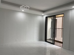 bán cc tại opal skyline, 1,14 tỷ sẵn sổ, nhà mới 100%, bao sang tên 38m2, 1pn + 1wc, nhiều tiện ích