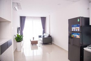 gia đình bán căn góc 312 lạc long quân l6 q. 11. dt 66m2 2p 2wc, sh. giá 2,7 tỷ. lh 
