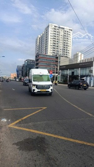 bán đất mặt tiền lương định của gần vòng xoay trần não an khánh quận 2. dt: 4x22m. xd: hầm 4 tầng