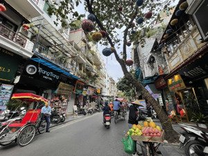 (hiếm) bán nhà mặt phố mã mây khu phố tây tạ hiện - hoàn kiếm, 136m2, mặt tiền rộng, 129 tỷ