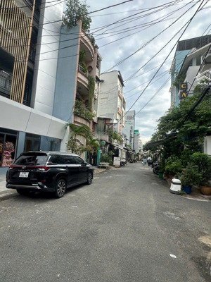 chdv 33pn dòng tiền ổn định khu k300 tân bình hẻm 8m chỉ 130tr/m2