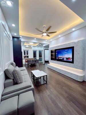 Bán chung cư tòa C7 Constrexim ngã tư Nguyễn Trãi căn góc 86m 3PN 2 ban công FULL nội thất xịn xò