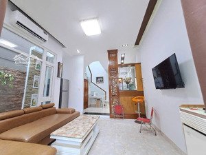 chào bán nhà 2 tầng hiện đại dương trí trạch, cách biển 600m, giá đầu tư