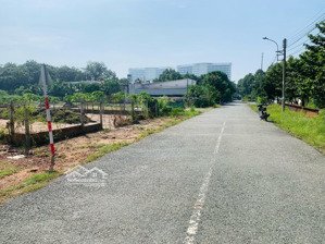 bán gấp 806m2 đất có thổ cư đường dx 080 tp thủ dầu một gần bệnh viện 1500 giường giá cực tốt