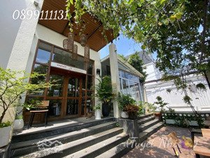 cho thuê biệt thự mặt tiền đường lê văn miến, thảo điền 300m2 đất, nhà hiện đại + kinh doanh tự do.