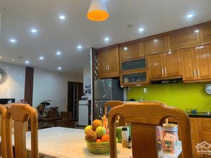 bán gấp căn 96m2 3 ngủ hai ban công chung cư 89 phùng hưng, đủ đồ. nhỉnh 4 tỷ