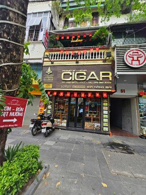 cho thuê mặt phố lê thánh tông, hoàn kiếm khu vực nhiều văn phòng, khách du lịch, dân cư đông đúc