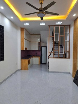 cho thuê nhà riêng đẹp, trục đường ngô quyền, ngay chùa ngòi, quang trung, hà đông, 9 triệu, 45 m2