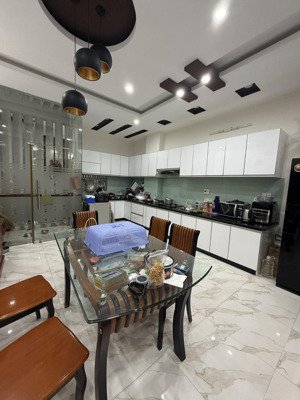 cần bán nhà 4 tầng mặt tiền phan đăng lưu, hải châu, đà nẵng