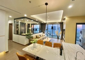 cho thuê chcc tại sun grand city - 69b thuỵ khuê, tây hồ, 100m2, 2pn giá 22 triệu. lh 